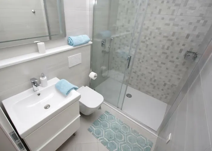 Besker Lejlighed Makarska