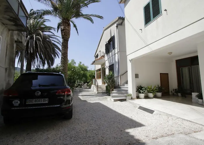 Besker Appartement Makarska